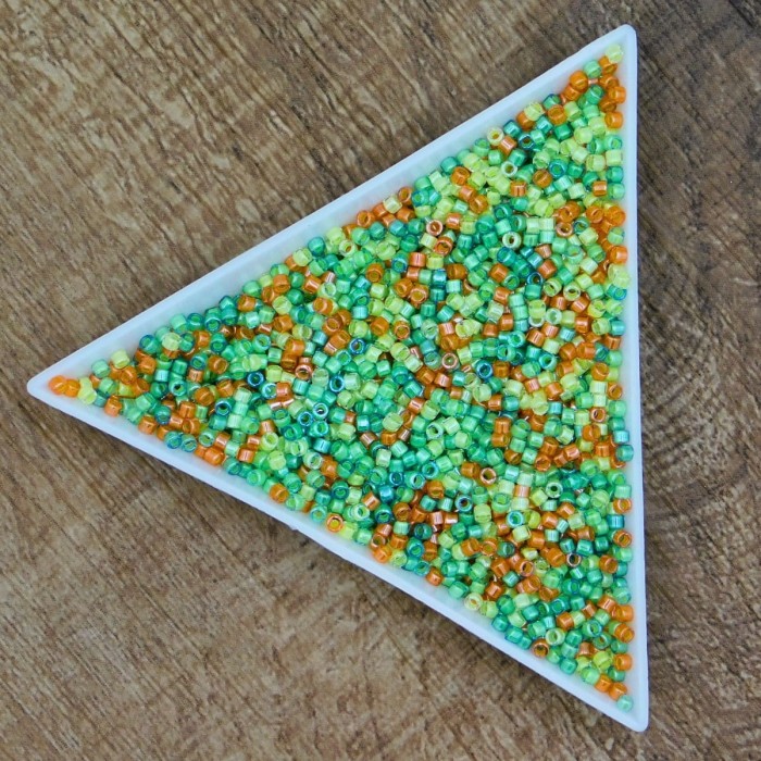 Miyuki Delica 11/0 DB2066 Lumious Mix 6 (5gram)