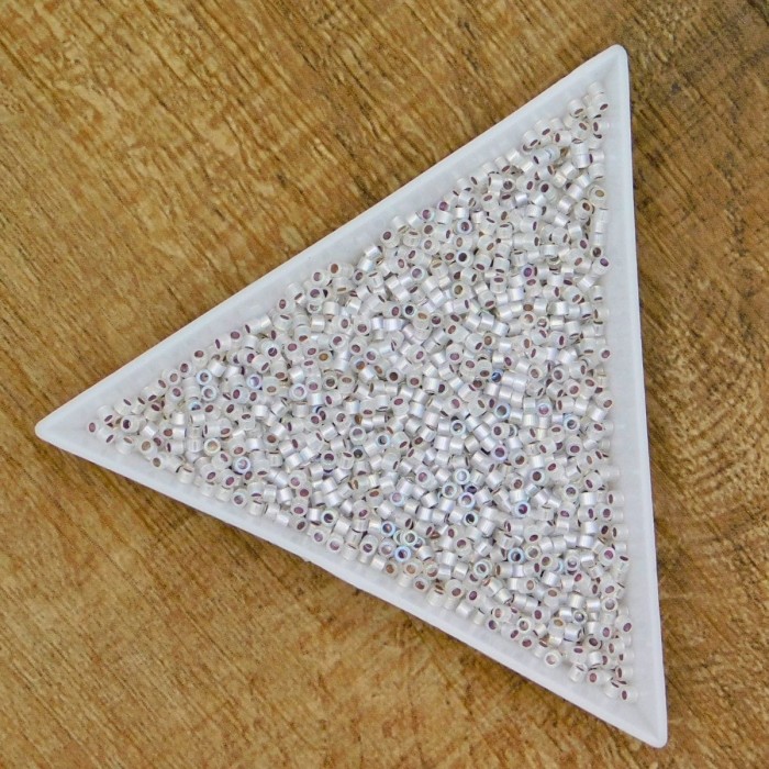miyuki-delica-11-0-opal-silver-lined-rainbow-db0223