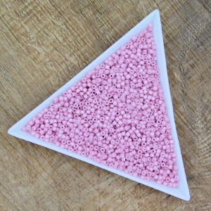 Miyuki Delica 11/0 DB0210 Opaque Old Rose Luster (5gram)