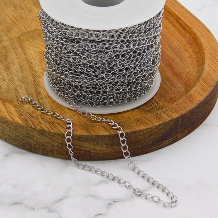 lancuszek-ze-stali-chirurgicznej-4x3mm-ciemny-srebrny-metr