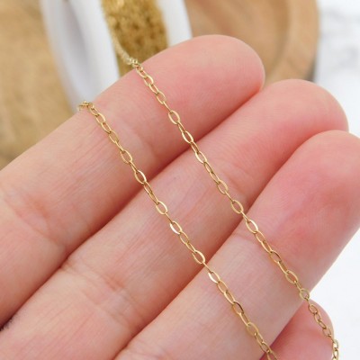 Łańcuszek ze stali chirurgicznej owal płaski 2.4x1.4mm pozłacany PVD 1metr