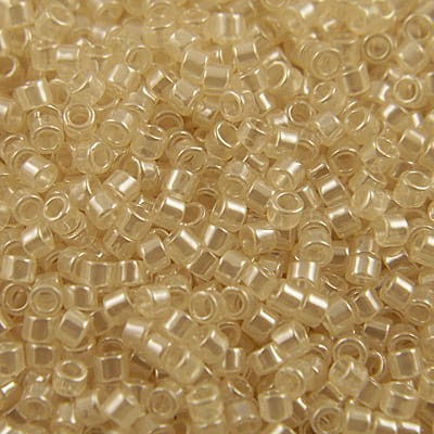 TOHO Treasure 11/0 Ceylon Lt Ivory (5g)