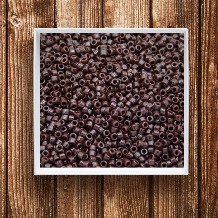 koraliki-cylindryczne-toho-treasure-11-0-opaque-oxblood-1-8mm-ciemnobrazowe