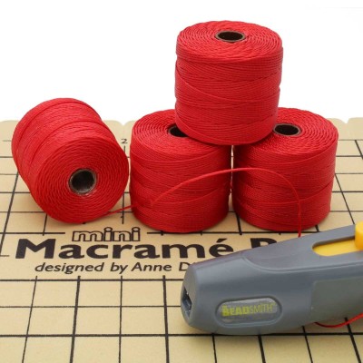 nic-do-suplekowania-i-mikro-makramy-s-lon-czerwona-beadsmith