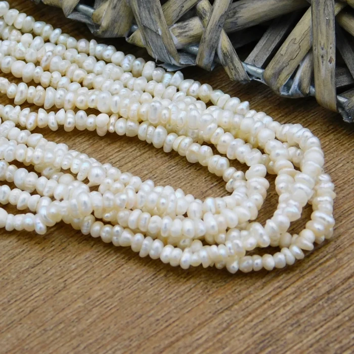 mikro-perly-slodkowodne-bialo-kremowe-2-5mm-na-pierscionki