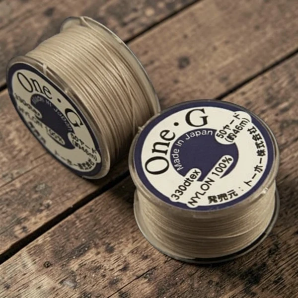 nici-toho-one-g-beige-0-25mm-beading-handmade-projektowanie