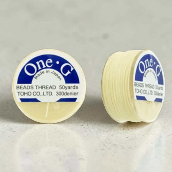 nici-toho-one-g-cream-0-25mm-beading-handmade-projektowanie
