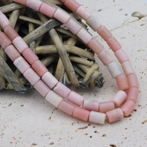 Opal różowy wałki/kolumny 8.5-9x6-6.5mm (4szt.)