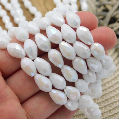 szklane-lezki-biale-ab-11x7-5mm-polfabrykaty-do-kolczykow