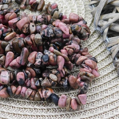 rodonit-zylkowy-sieczka-kamienie-naturalne-bransoletki-boho