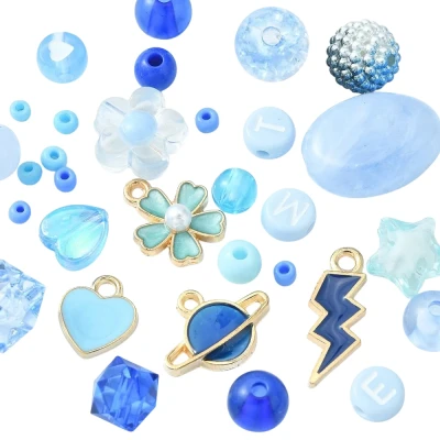 koraliki-literki-alfabet-do-bransoletek-przyjazni