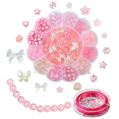 rozowy-zestaw-koralikow-do-robienia-bransoletek-z-literkami