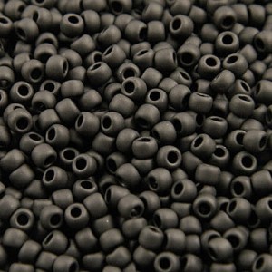 TOHO Round 15/0 Opaque-Frosted Jet (5g)