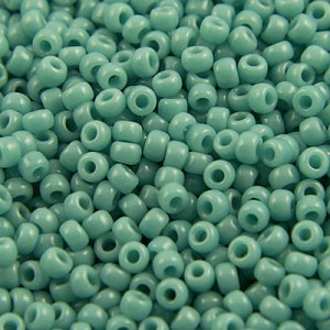TOHO Round 8/0 Opaque Turquoise (10g)