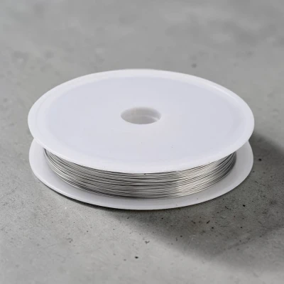 drut-stalowy-miękki-0-8mm-ciemne-srebro-do-biżuterii-diy
