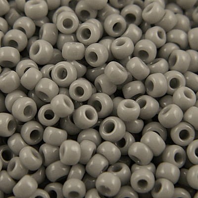 TOHO Round 8/0 Opaque Gray (10g)