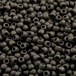 Koraliki TOHO Round 11/0 Opaque-Frosted Jet (10g)