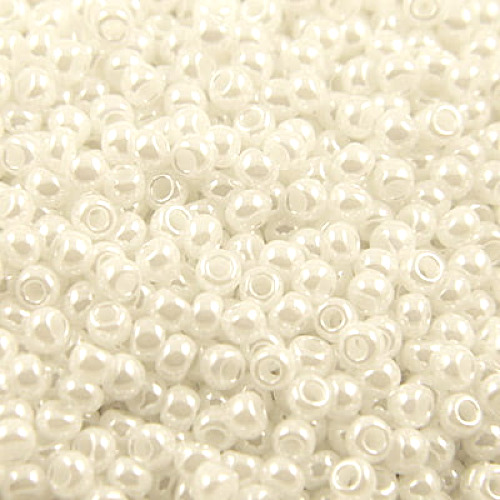 koraliki-toho-round-11-0-opaque-lustered-white-perlowe-biale