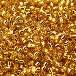 Koraliki TOHO Treasure 11/0 Silver-Lined Med Topaz (5g)