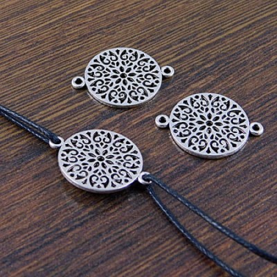 Łącznik koło ażur z metalu 24x18mm ciemno srebrny (4szt)