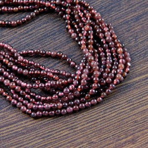 Granat kulki gładkie 2mm (sznur około 180szt.)