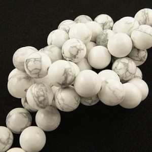 Howlit biały kulki gładkie 6mm (sznur 40cm)