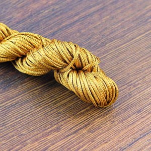 Sznurek nylonowy 1mm do bransoletek shamballa złoty (25m)
