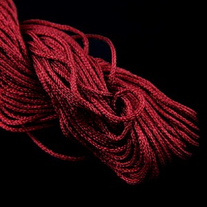 Sznurek nylonowy 1mm do bransoletek shamballa bordowy (25m)