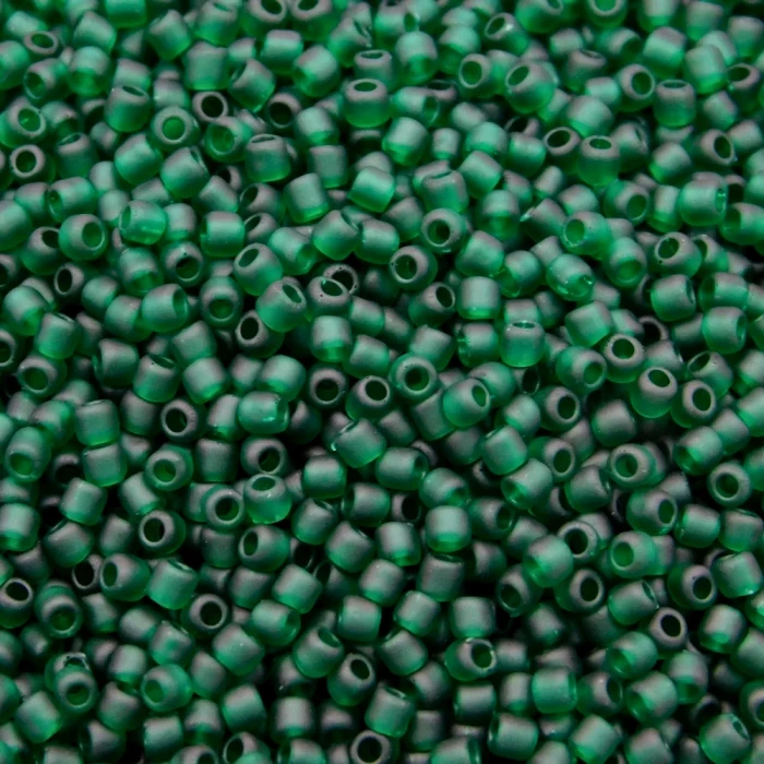 koraliki-toho-11-0-transparent-frosted-green-emerald