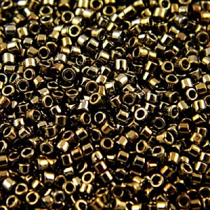 Koraliki TOHO Treasure 11/0 Metallic Iris Brown (5g)