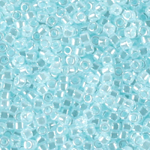koraliki-miyuki-delica-11-0-db0239-ceylon-light-aquamarine