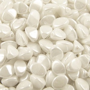 Czeskie koraliki szklane Pinch 5x3mm Luster White Shimmer (5gram)