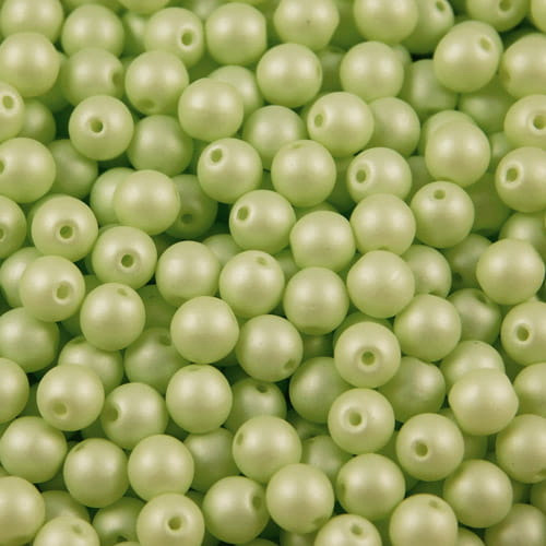 czeskie-koraliki-szklane-kulki-powdery-pastel-lime-4mm