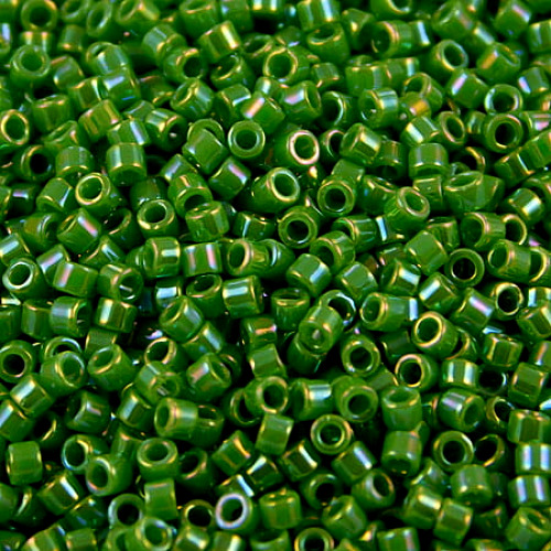 koraliki-miyuki-delica-11-0-db0163-opaque-green-ab
