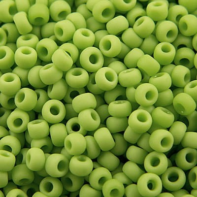 TOHO Round 8/0 Opaque-Frosted Sour Apple (10g)