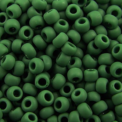 TOHO Round 8/0 Opaque-Frosted Pine Green (10g)