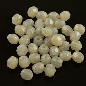 Koraliki Fire Polish ze szkła 4mm Opaque Lt. Grey (40szt.)