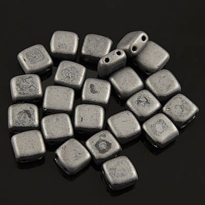 Koraliki CzechMates Tile ze szkła 6mm Matte Hematite (20szt.)