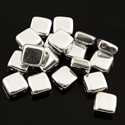 czechmates-tile-6mm-silver-koraliki