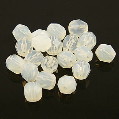 Koraliki Fire Polish ze szkła 6mm Milky White (20szt)