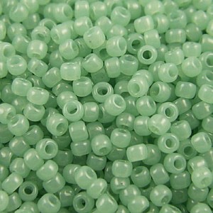 TOHO Round 8/0 Milky Kiwi (10g)