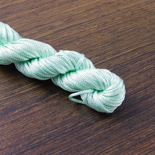 sznurek-makrama-1mm-mietowy