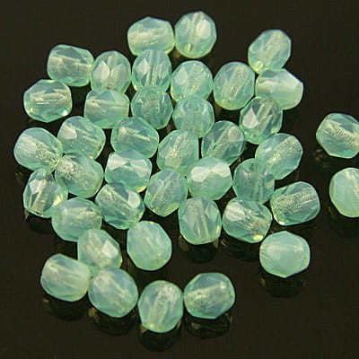 Koraliki Fire Polish ze szkła 4mm Milky Aqua (40szt.)