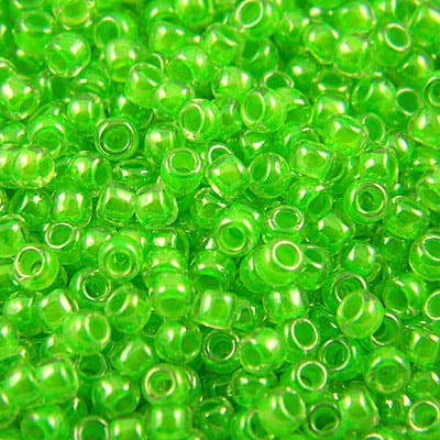 TOHO Round 11/0 Luminous Neon Green (10g)