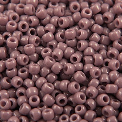TOHO Round 8/0 Opaque Lavender (10g)