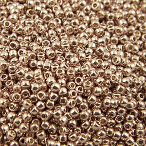 TOHO Round 8/0 Permanent Finish - Galvanized Sweet Blush (10g)