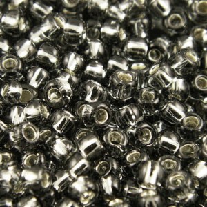 TOHO Round 8/0 Silver-Lined Black Diamond (10g)