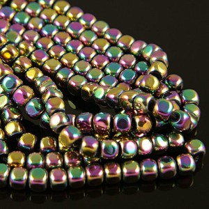 Hematyt kostka zaokrąglona 4x4mm tęczowa (100szt.)