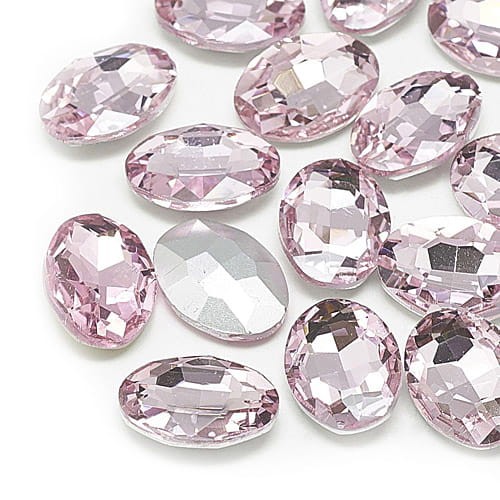 Kaboszon owal fasetowany ze szkła 18mmx13mm jasny róż (1szt)