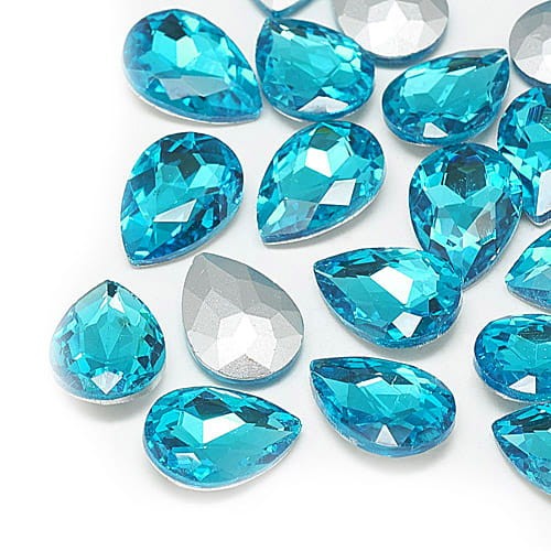 Kaboszon łza fasetowana ze szkła 18x13x5mm niebieski (1szt.)